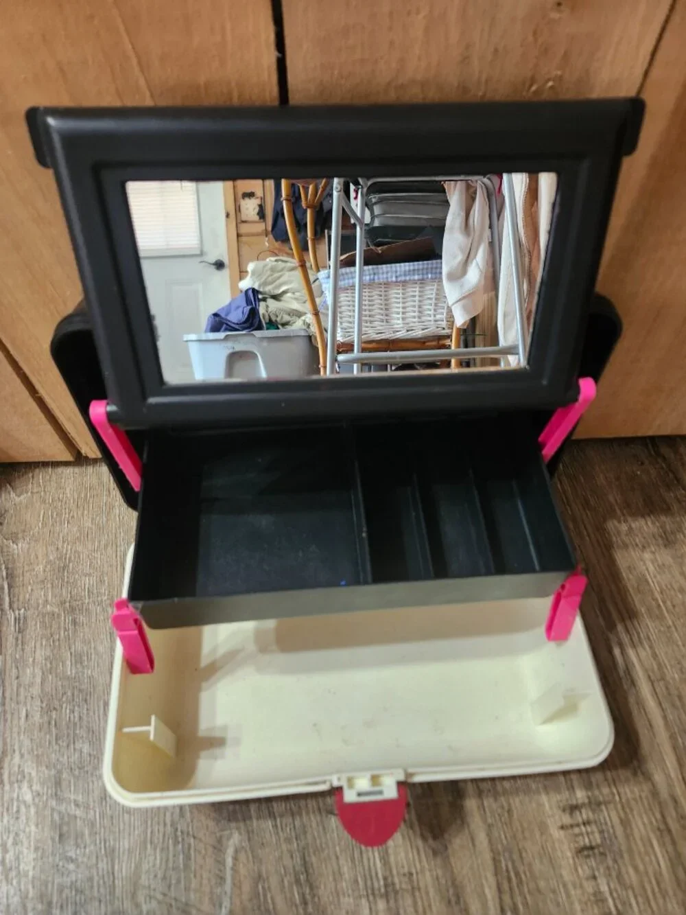 Caboodles item good